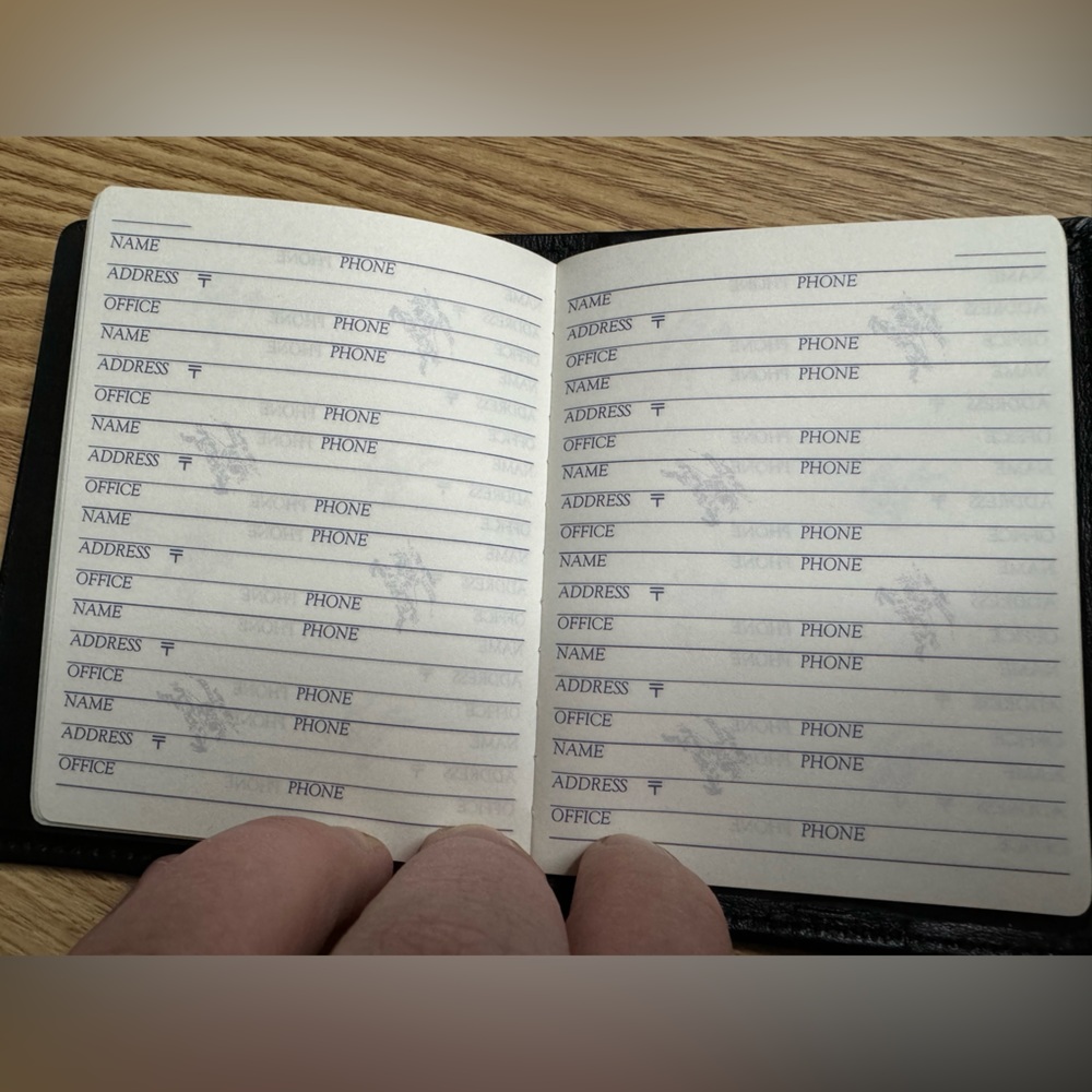 💕VINTAGE BURBERRY ADDRESS BOOK/CALENDAR💕 - Picture 10 of 13